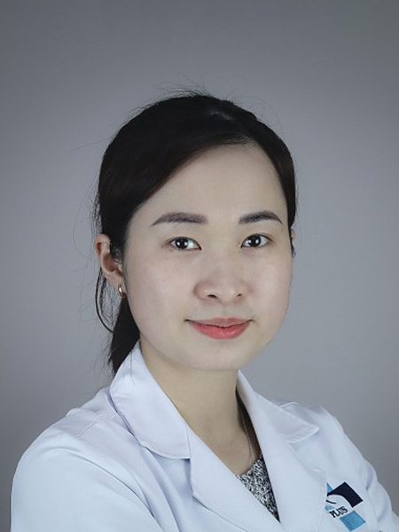 Dr Văn Huyền Giang
